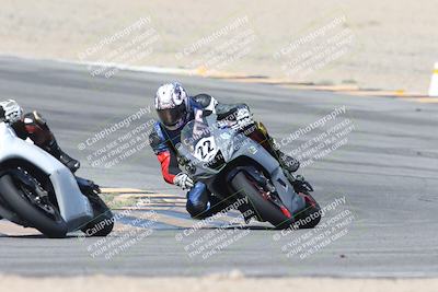 media/Oct-05-2025-CVMA (Sun) [[beeef4f201]]/Race 10-Formula Lightweight Twins Shootout/